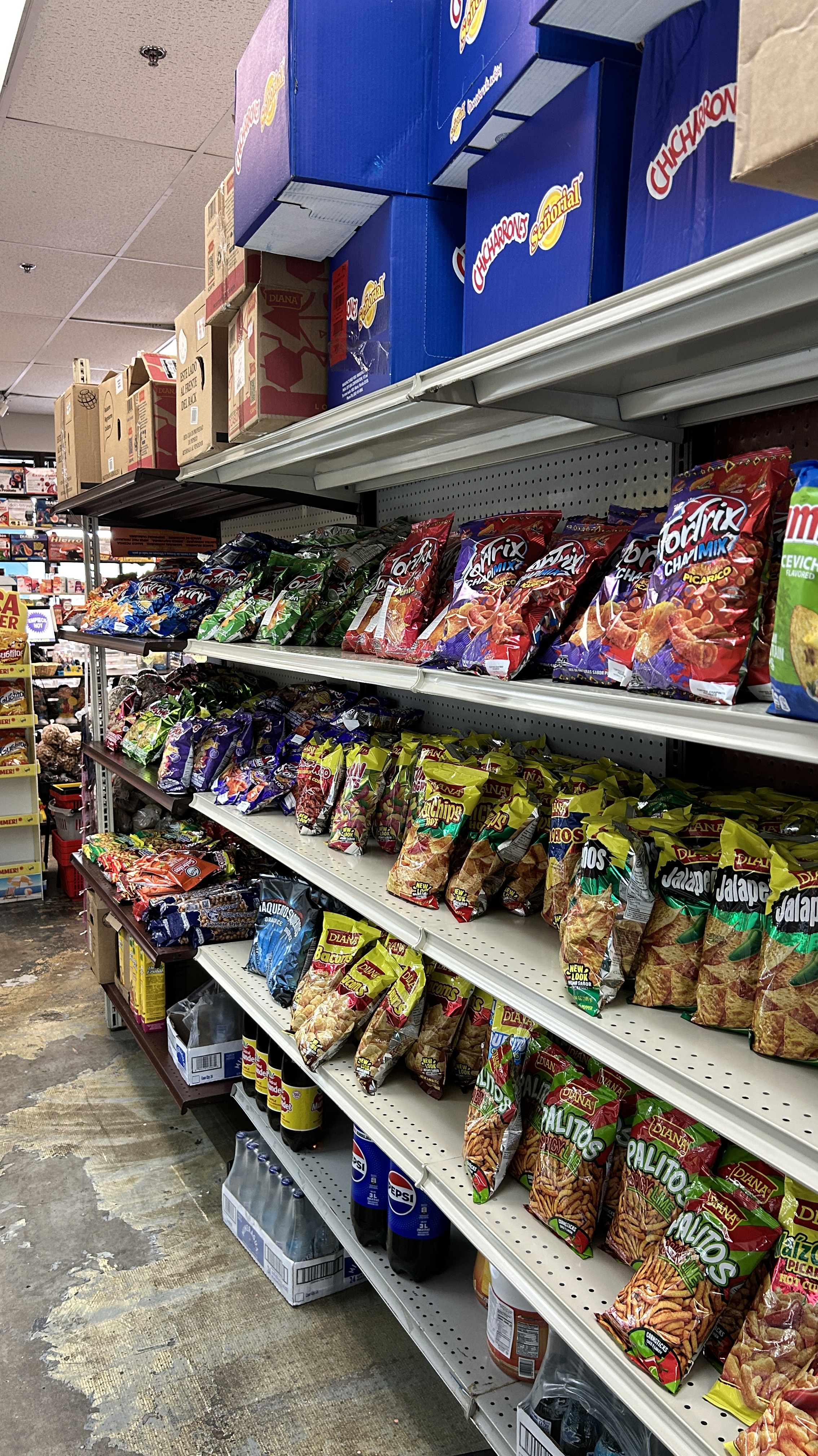 Chucherías y snacks guatemaltecos